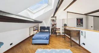 von_poll_real_estate_property_IT252942472_image_48