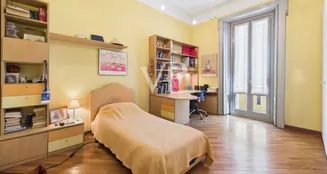 von_poll_real_estate_property_IT252942472_image_31