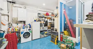 von_poll_real_estate_property_IT252942472_image_25