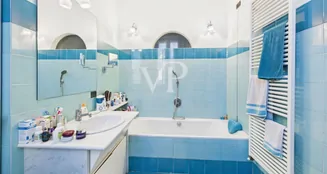 von_poll_real_estate_property_IT252942472_image_39