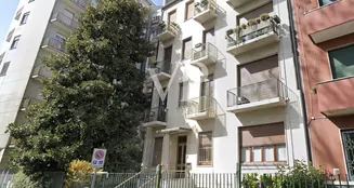 von_poll_real_estate_property_IT252942492_image_7