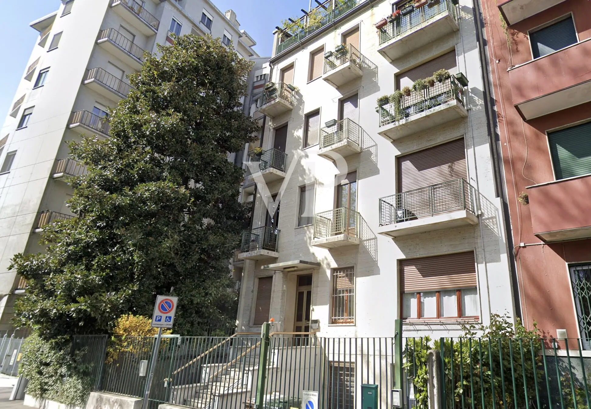 Encantador apartamento de tres habitaciones completamente renovado con gusto en el corazón de NoLo