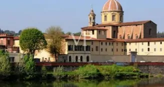 von_poll_real_estate_property_IT252942487_image_1