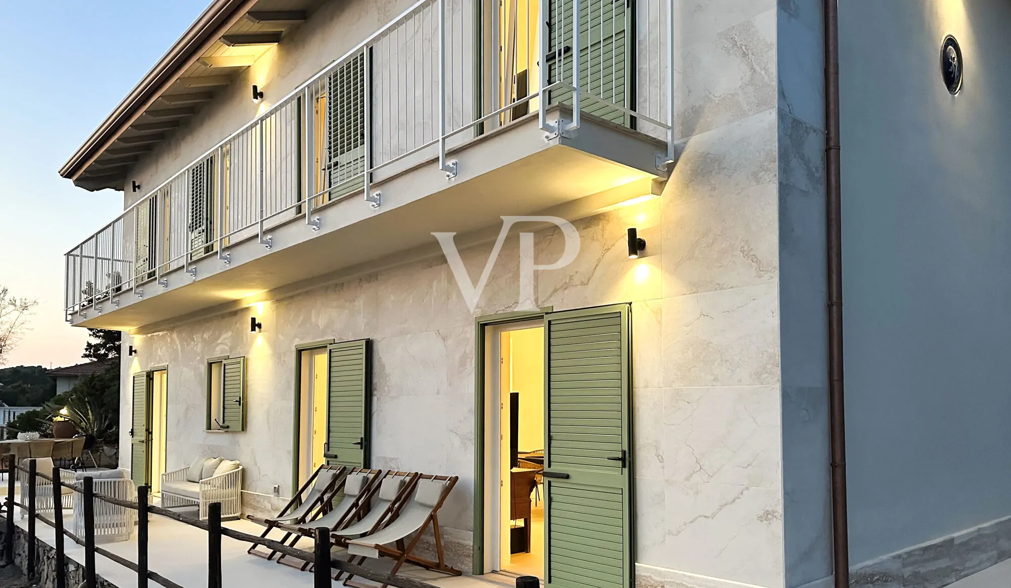 Armonía, luz y mar: la belleza de sentirse como en casa