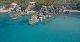 von_poll_real_estate_property_IT254152531_image_30