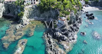 von_poll_real_estate_property_IT254152531_image_2