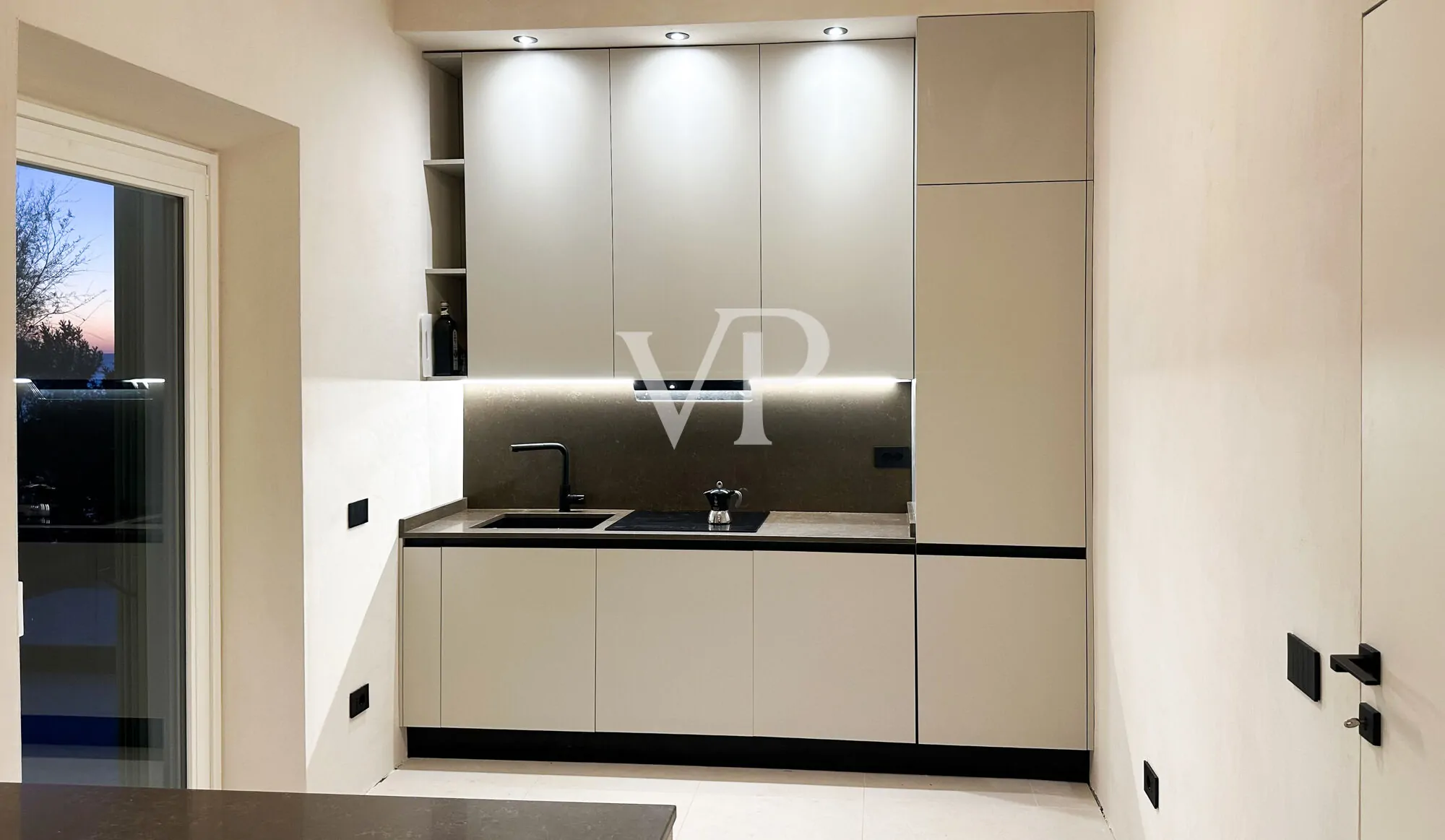 Armonía, luz y mar: la belleza de sentirse como en casa