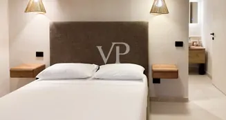 von_poll_real_estate_property_IT254152531_image_19