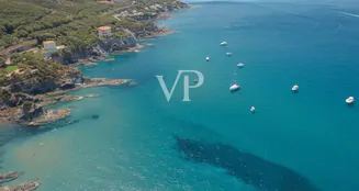 von_poll_real_estate_property_IT254152531_image_31