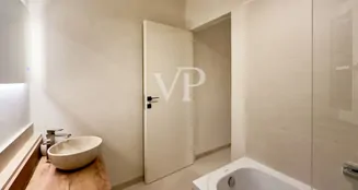 von_poll_real_estate_property_IT254152531_image_17