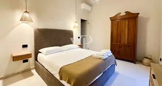 von_poll_real_estate_property_IT254152531_image_111