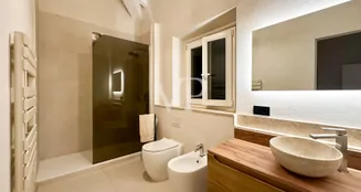 von_poll_real_estate_property_IT254152531_image_183