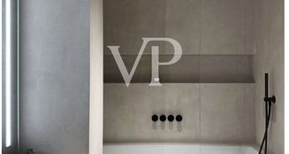 von_poll_real_estate_property_IT252942532_image_11