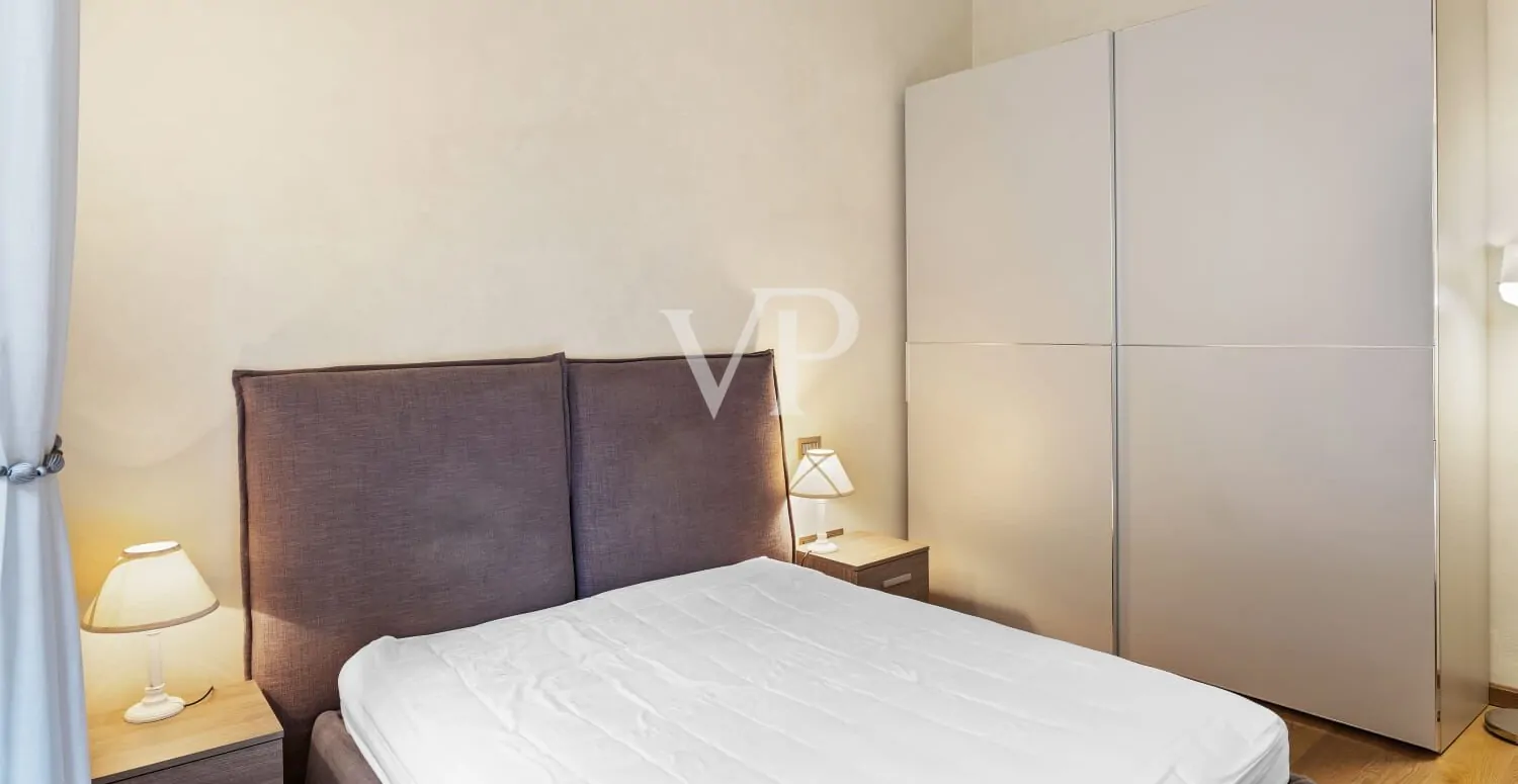 Wonderful apartment located in the prestigious setting of Piazza dei Mozzi in San Niccolò