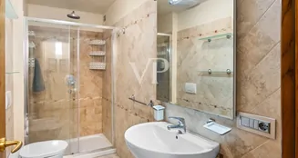 von_poll_real_estate_property_IT254152542_image_14