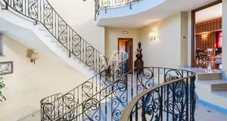 von_poll_real_estate_property_IT252942551_image_84