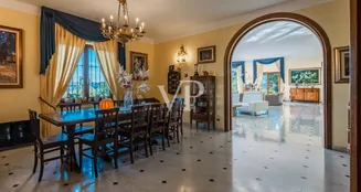 von_poll_real_estate_property_IT252942551_image_64