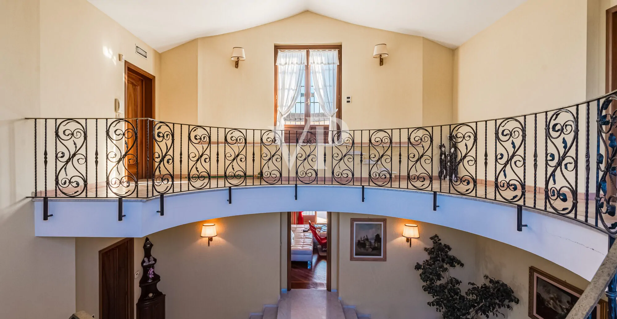 Luxuriöse Villa in den Hügeln des Monferrato