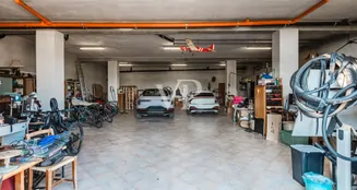 von_poll_real_estate_property_IT252942551_image_113