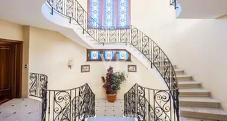 von_poll_real_estate_property_IT252942551_image_28