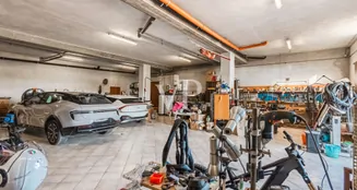 von_poll_real_estate_property_IT252942551_image_169