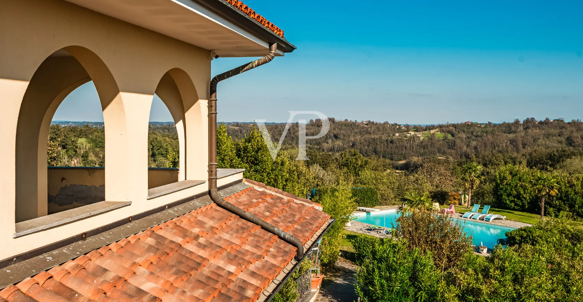 Luxuriöse Villa in den Hügeln des Monferrato