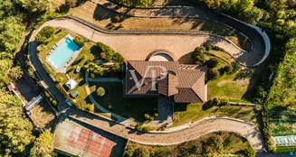 von_poll_real_estate_property_IT252942551_image_274