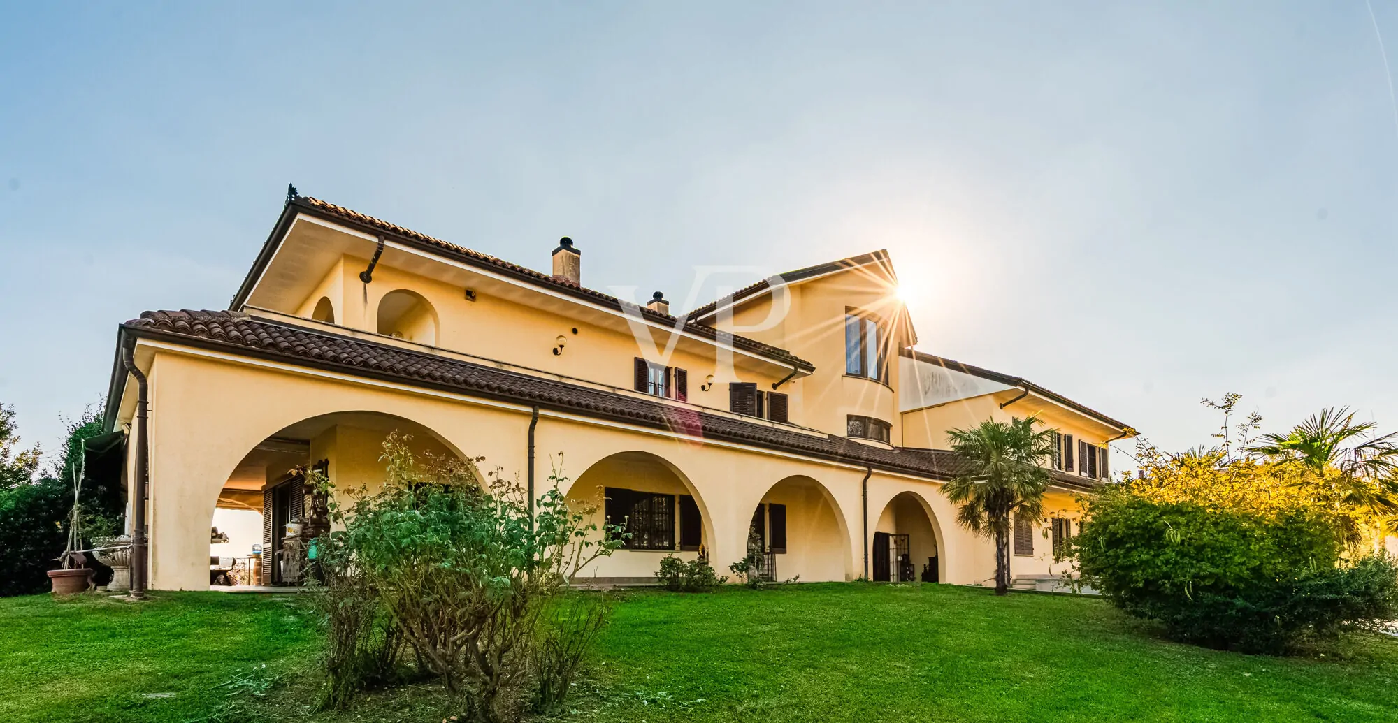 Luxuriöse Villa in den Hügeln des Monferrato