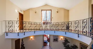 von_poll_real_estate_property_IT252942551_image_209