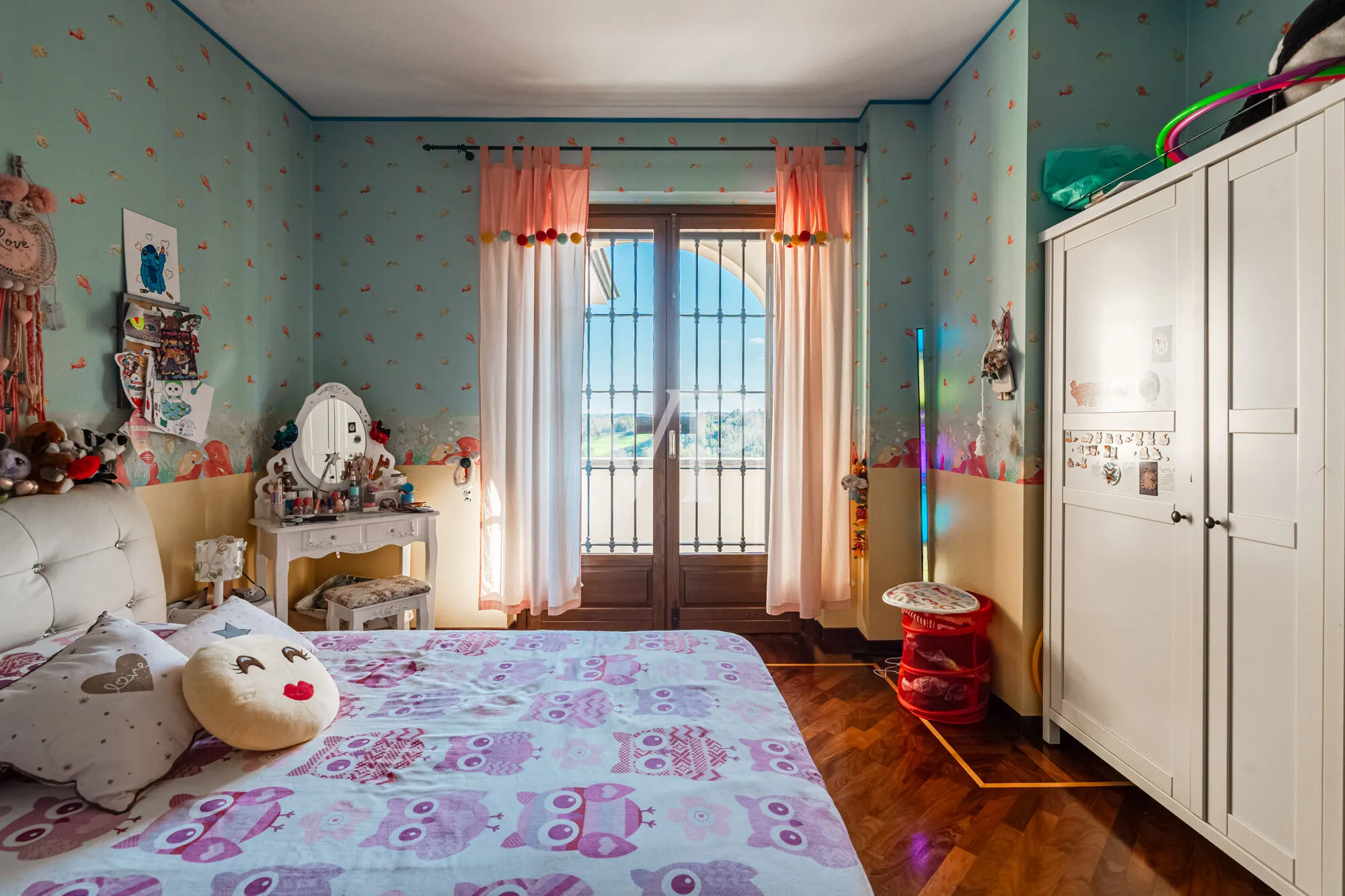 Luxury villa with pool in the hills of Monferrato