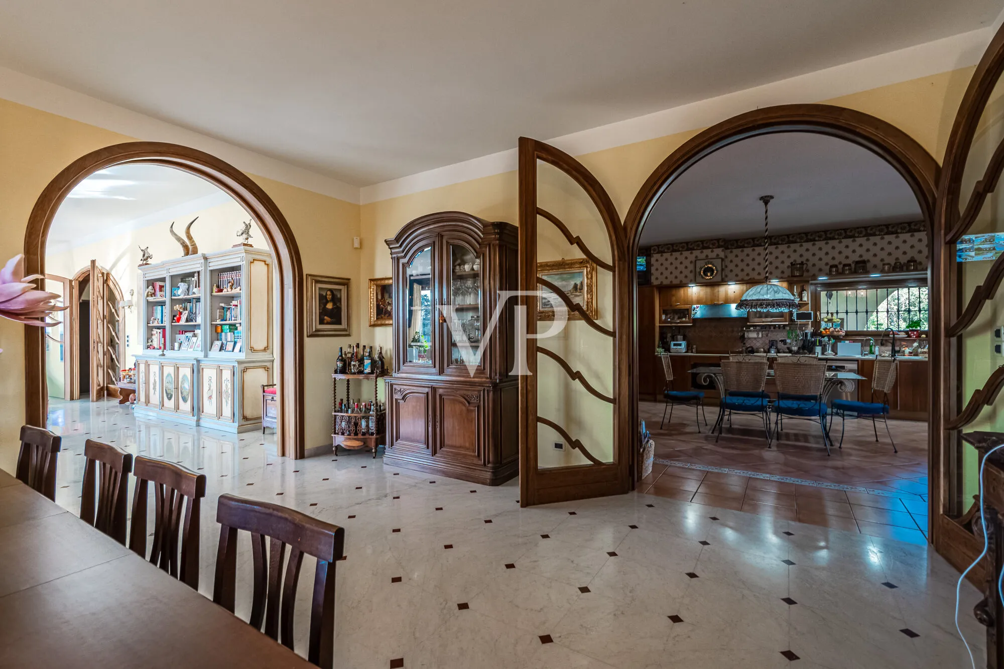 Luxury villa with pool in the hills of Monferrato