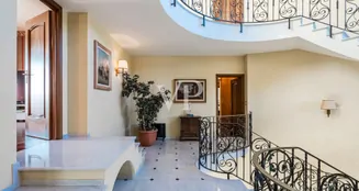 von_poll_real_estate_property_IT252942551_image_303