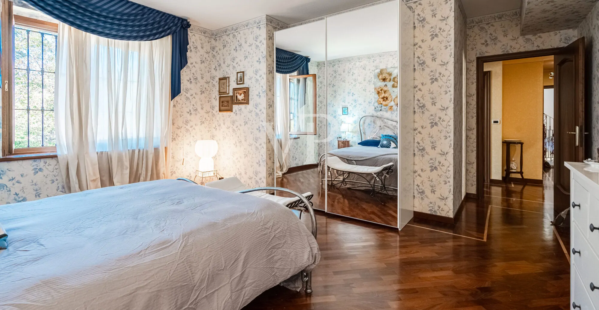 Luxuriöse Villa in den Hügeln des Monferrato