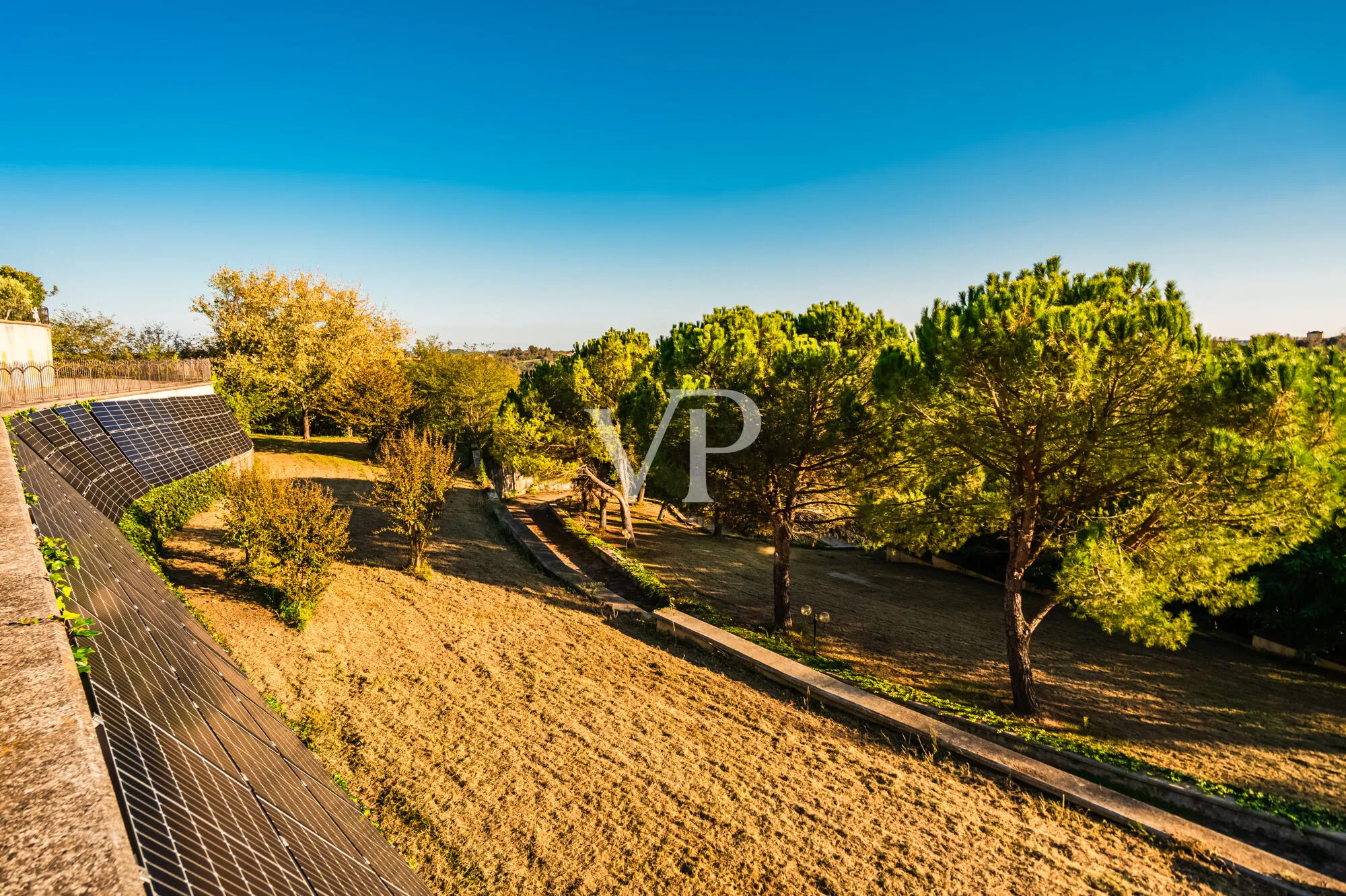 Luxury villa with pool in the hills of Monferrato