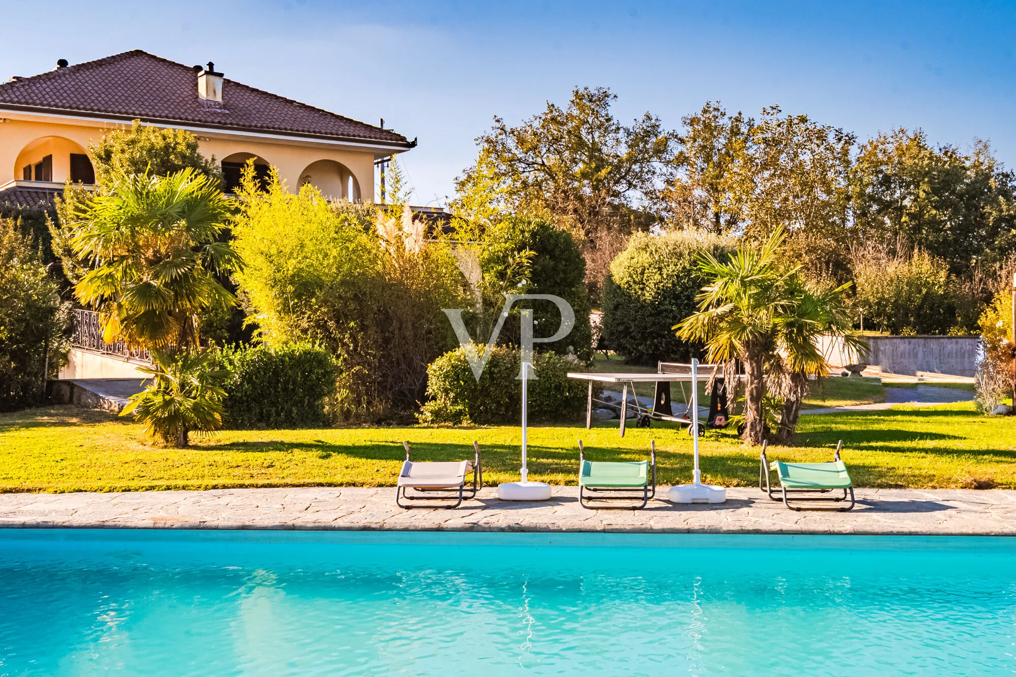 Luxury villa with pool in the hills of Monferrato