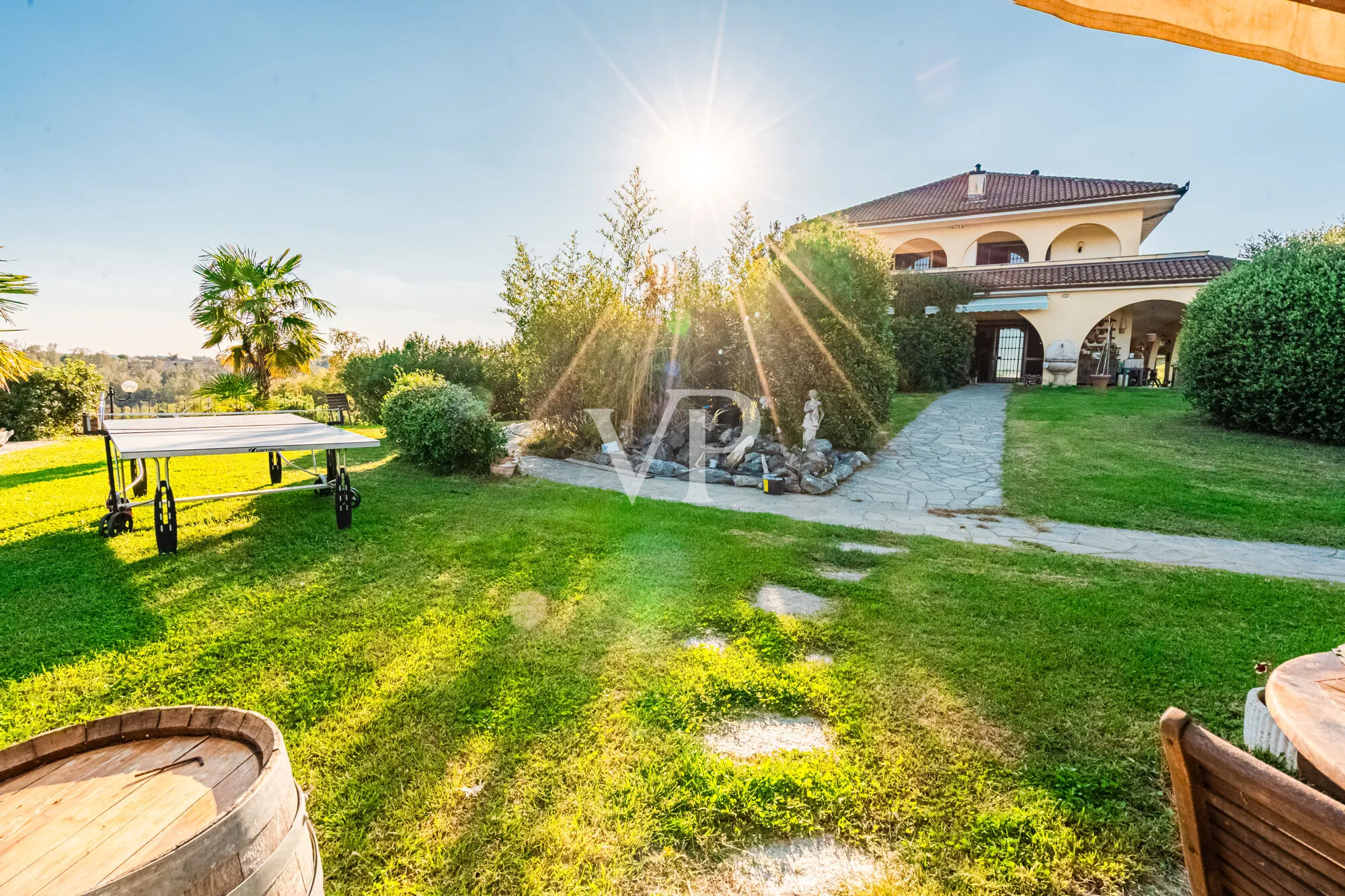 Luxury villa with pool in the hills of Monferrato