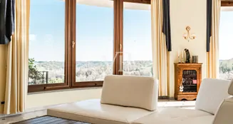 von_poll_real_estate_property_IT252942551_image_325