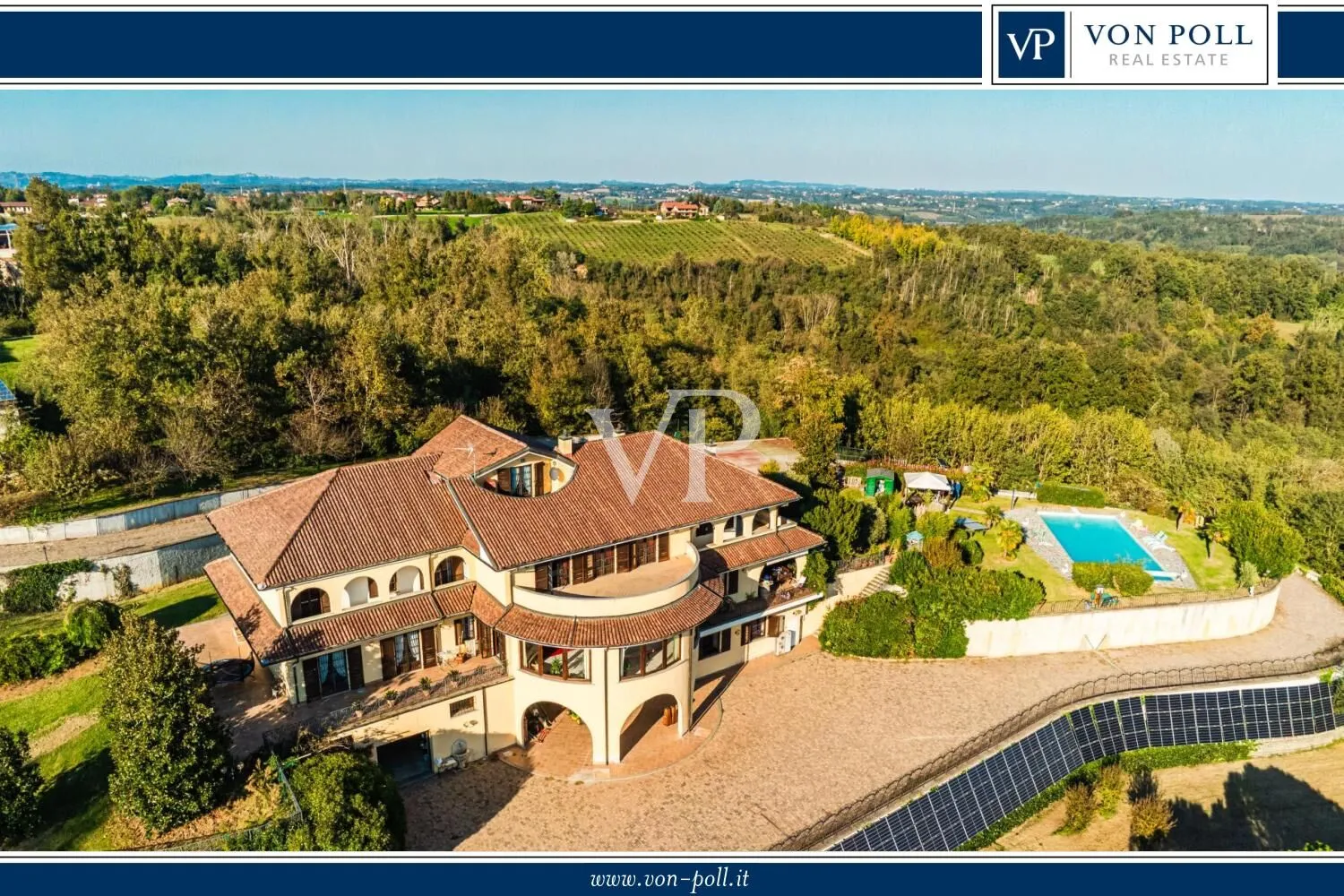 Luxury villa with pool in the hills of Monferrato