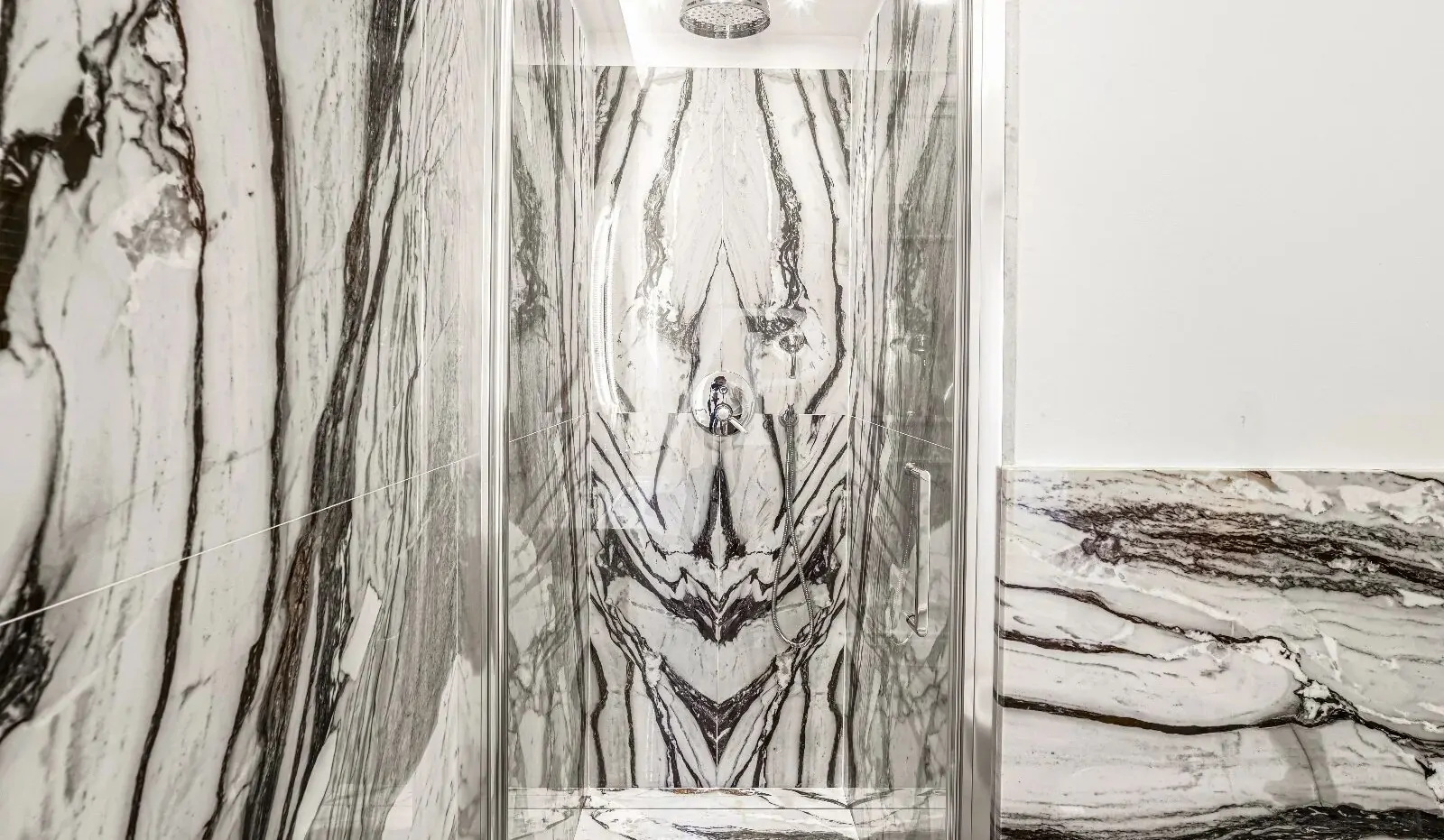 Elegante renovierte Wohnung am Lungarno Guicciardini - Florenz, Santo Spirito