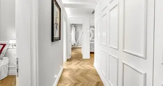 von_poll_real_estate_property_IT252942553_image_11