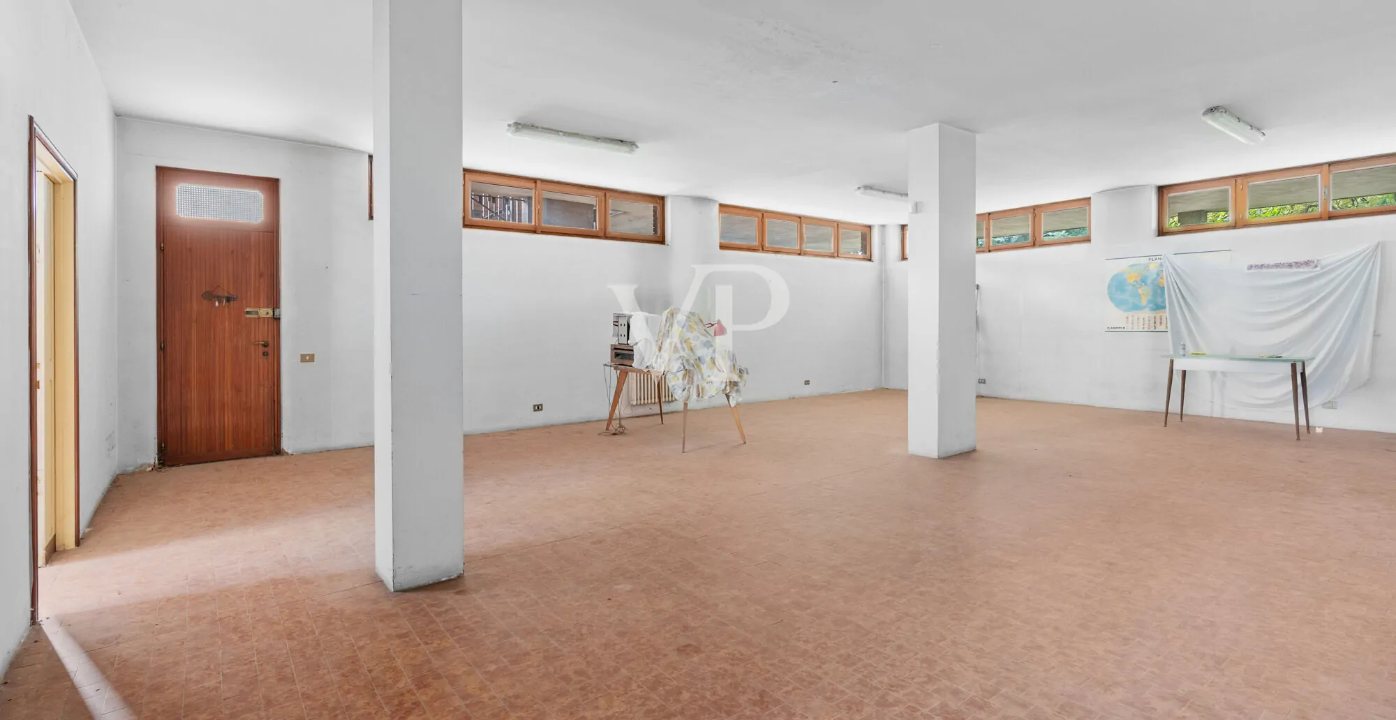 Repräsentative Mehrfamilienhausvilla auf drei Ebenen mit Garten