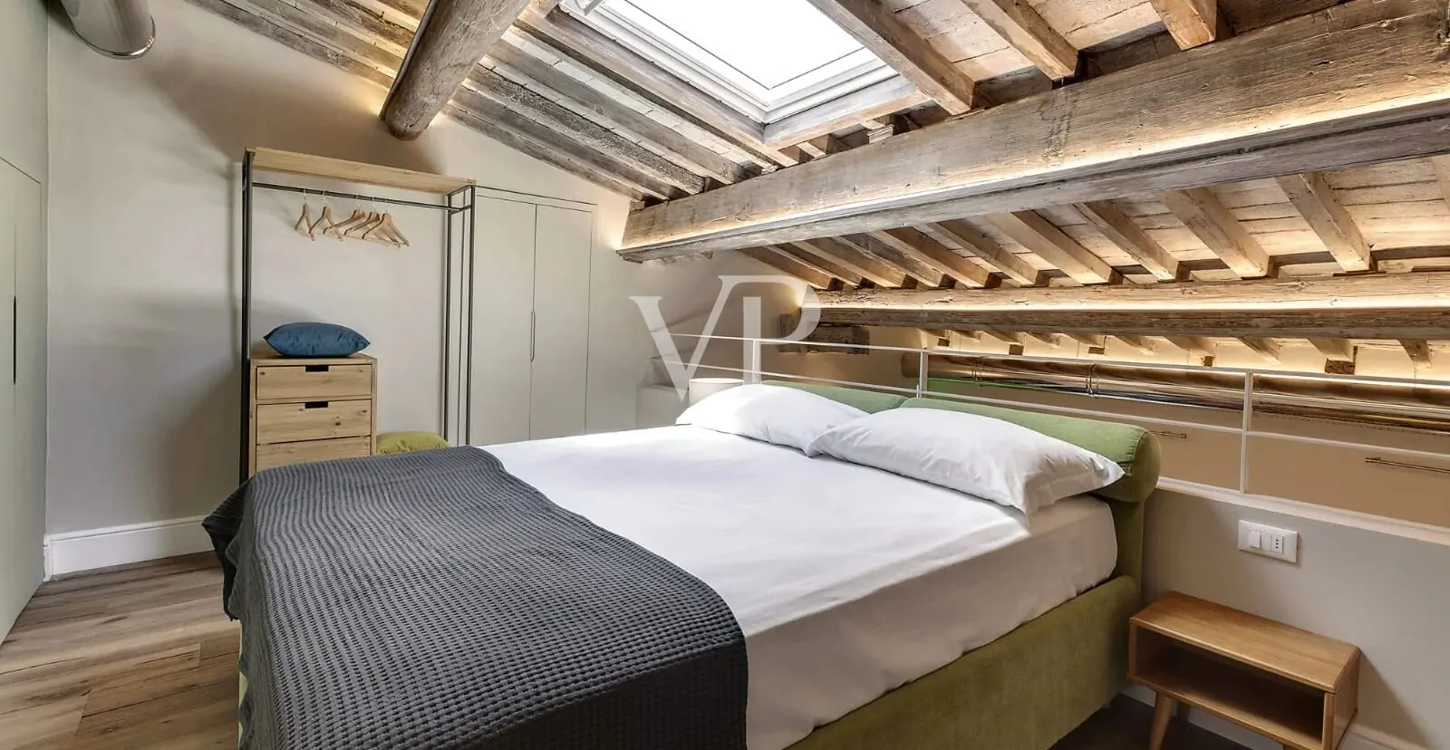 Ático renovado en la zona de Oltrarno, Florencia