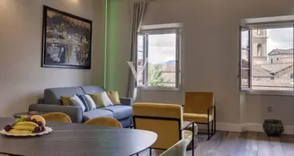 von_poll_real_estate_property_IT254152549_image_5