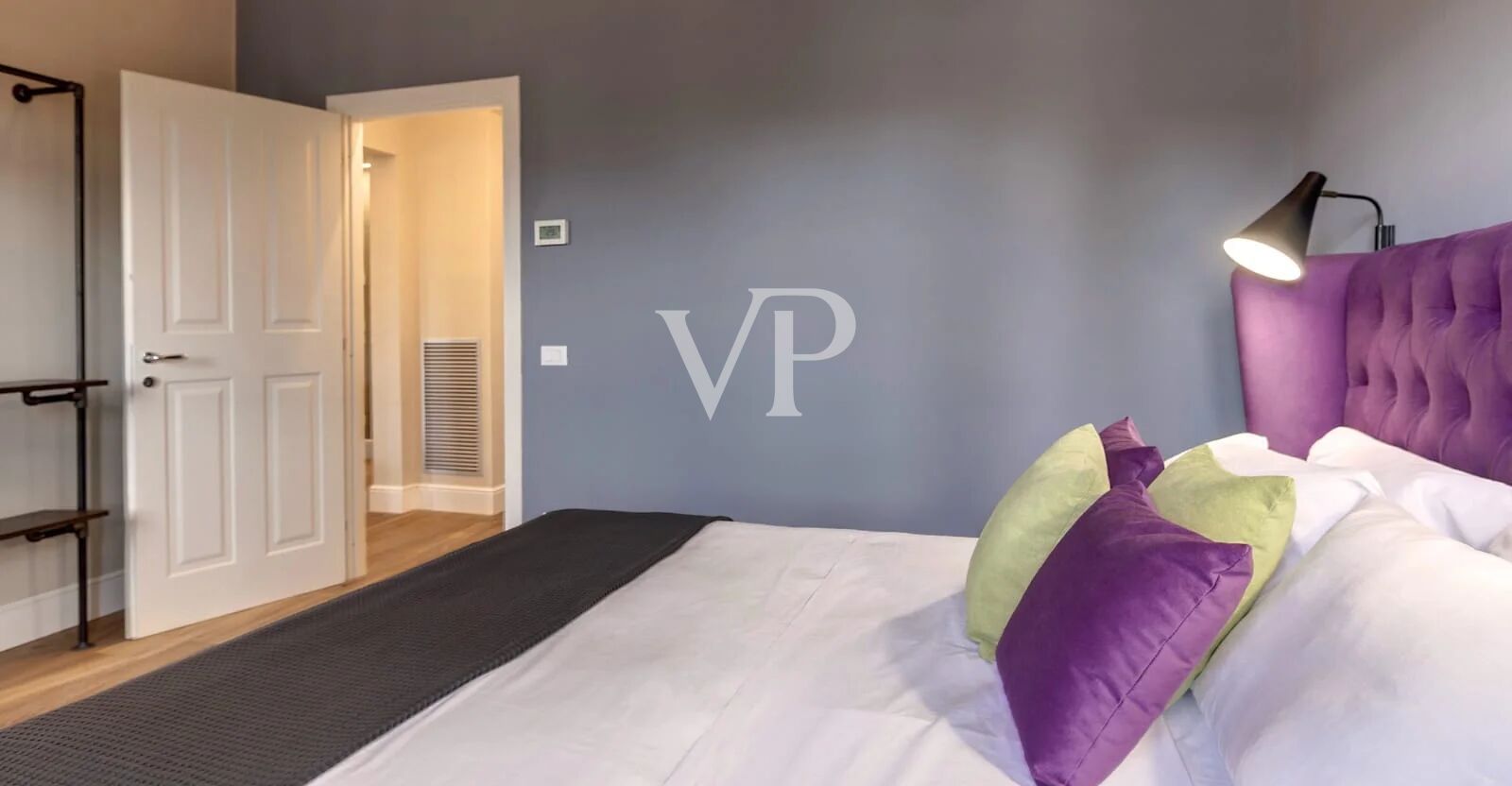 Renoviertes Penthouse im Stadtteil Oltrarno, Florenz