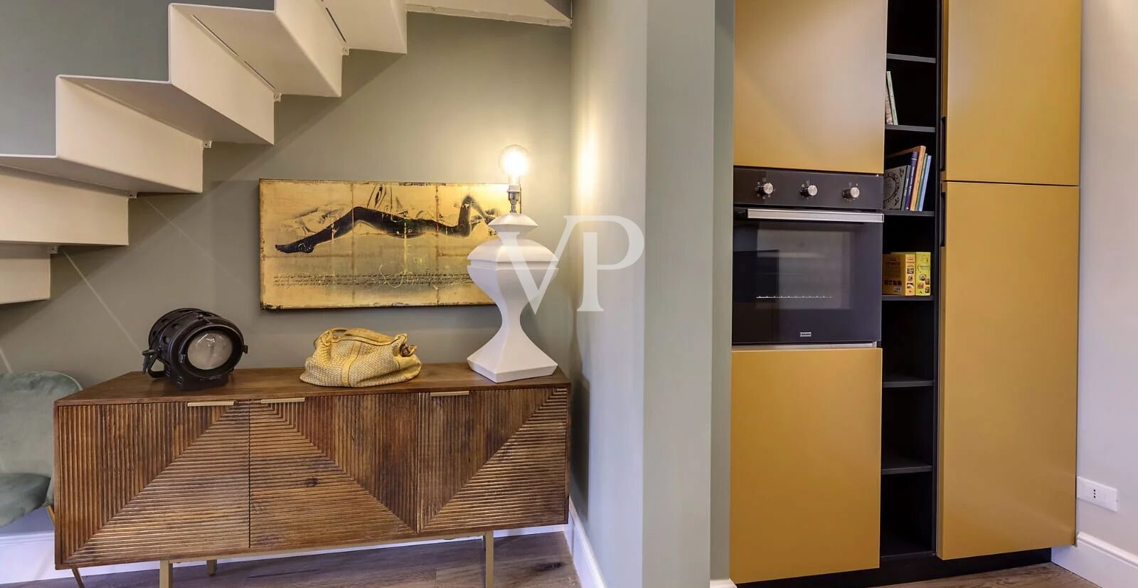 Renoviertes Penthouse im Stadtteil Oltrarno, Florenz