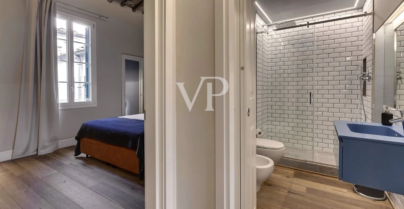 Renoviertes Penthouse im Stadtteil Oltrarno, Florenz
