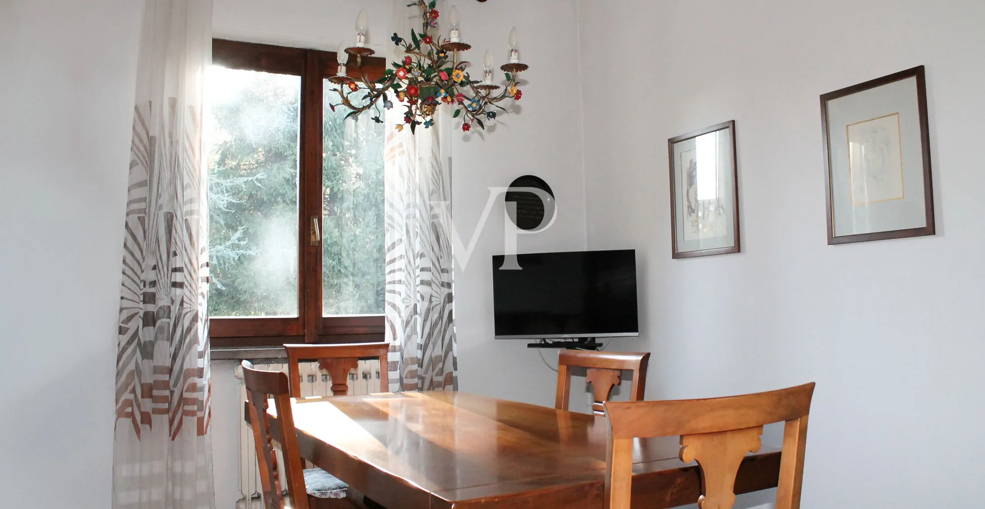 Single-family villa in prestigious area