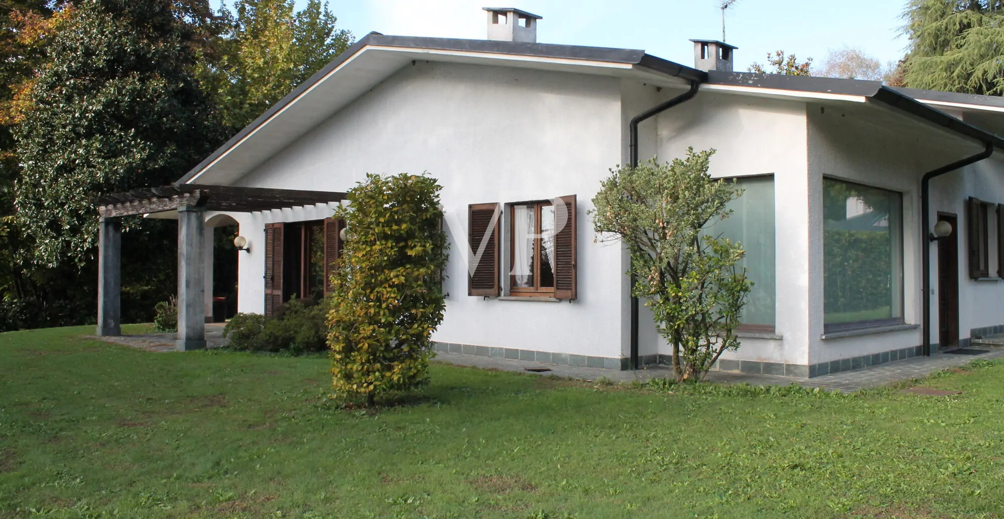 Single-family villa in prestigious area