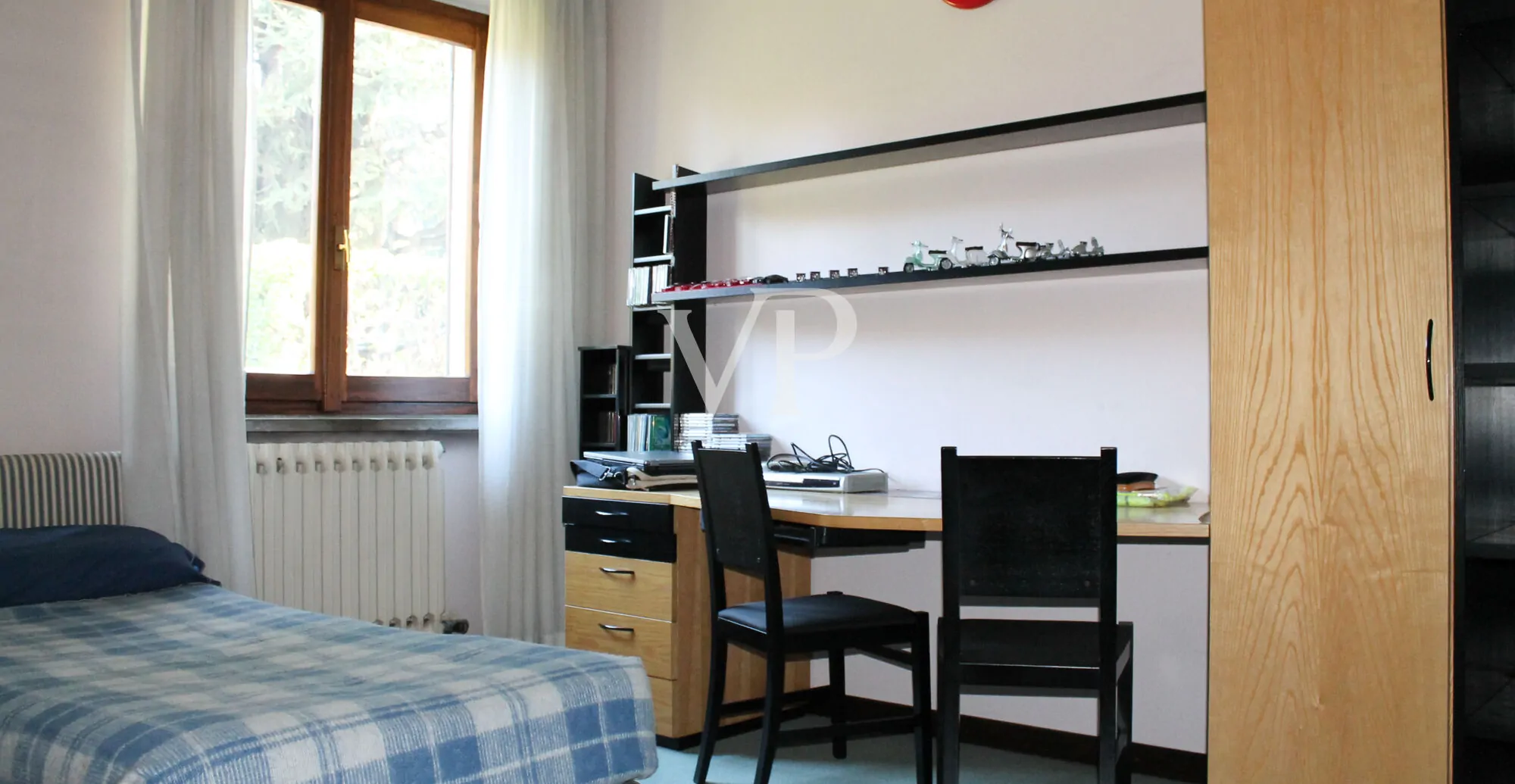 Single-family villa in prestigious area