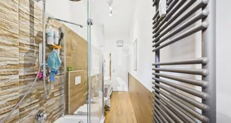 von_poll_real_estate_property_IT252942560_image_19